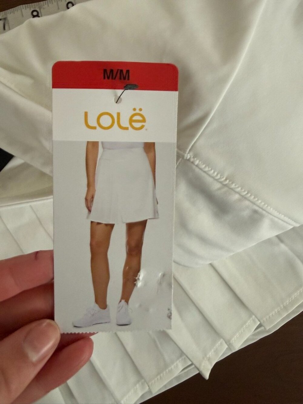 $90 Retail Lolë White Pleated Tennis Skort Built-In Shorts Athletic Skirt Medium - Picture 4 of 10